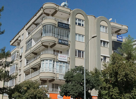 Güzelbey Yapı - Güllüoğlu Apartmanı